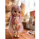 ネオブライス☆たっぷりピンクのファーのトップスとふんわりパンツのセットアップ