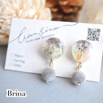 Brina   /   冬の霜の雪だるまピアス・イヤリング