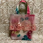 椿柄×薔薇レースのトートバッグ