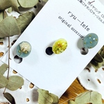 ✨新作レジン✨小粒アクア×イエローセット💕レジンイヤリング＊レジンピアス＊    　普段使い　レジンレジンピアス　レジンイヤリング　秋冬