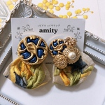 《刺繍リボン》ボタンピアス・イヤリング