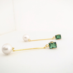 クリスタル×パールの振り子ピアス