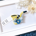 【専用受注】音奏サックスと丸花  ビーズ刺繍ブローチ