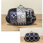 1点のみ　ミナペルホネンhandmade パッチワーク　中がファスナーポーチの親子がま口ポーチ　財布　通帳入れ　マルチポーチ