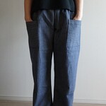 ヒッコリーデニムのゆったりパンツ（総丈９２ｃｍ）