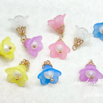 アクリル花パーツ　10個