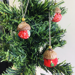 どんぐりのクリスマスオーナメント