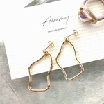 再販☆変形フープピアス/イヤリング＊シンプル＊オフィス/チタン/樹脂