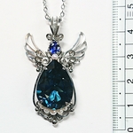 18ct!! 大粒ロンドンブルートパーズの羽根ペンダント＊