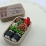ミニチュア蓋が閉まらないお弁当*　②