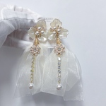 【金属アレルギー対応】大ぶり　オーガンジー　ビジュー　パール　アイボリー　ゴールド　ウェディング　ブライダル　結婚式　ロケーション撮影　プロフィール写真撮影　挙式　プレ花嫁