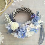 Lune Bonheur＜Muget blue＞＊ハーフムーンリース＊プリザーブドフラワー＊お花＊ギフト＊結婚祝い＊新築祝い＊お誕生日祝い＊クリスマスリース