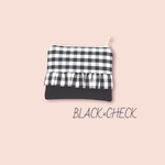 フリルティッシュポーチ　Black×Check