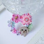 うるうるトイプードルちゃんリングブローチ。つまみ細工