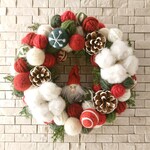 〈tomoyo-1106様オーダー品〉毛糸のクリスマスリース(22cm)