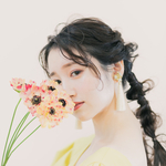 《 再販 ×4》ウェディング　ブライダル　フラワー　ブーケ　ホワイト　タッセル　イヤリング　ピアス　＊　花嫁　新婦　結婚式　お呼ばれ　パール　小花　大ぶり　華やか　上品　新婦　プレゼント　ギフト