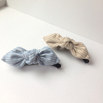 ヒッコリーデニムリボンのバナナクリップ Blue&Beige