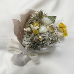 【white&yellow】ドライフラワーとプリザーブドフラワーのミニブーケ　花束