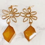 イエローフラワーピアス