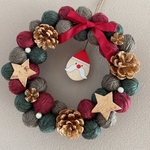 毛糸玉クリスマスリース