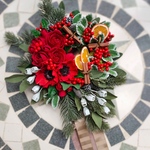 クレイの真っ赤な薔薇とアネモネのミニクリスマスリース