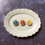 【在庫限り】陶磁器ビーズ＊花＊3色ミックス＊6個