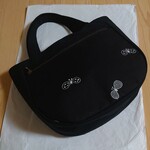 ミナペルホネンchoucho。ラウンドトートバッグ。
