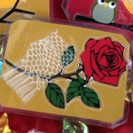 W縁起物 薔薇 白蛇抜け殻 御守り 縁起物