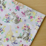 50*50【シーチング】水彩タッチの花柄にゃんこ／パープル《 シーチング生地 コットン 綿 ネコ 猫 動物 アニマル 紫 COTTONCANDY 薄手 》