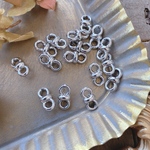 30個☆シルバー　アクリルコネクター