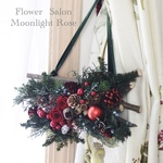 森のクリスマススワッグ　赤　クリスマスカラー　ウッドベース