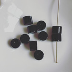 再販無し◆ デッドストック  8mm ビーズ　ブラック