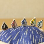 “ヨットレース”のまち針