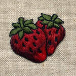 アップリケワッペン ２粒のいちご w-2073 UI ストロベリー　苺