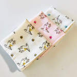 小さなガーゼハンカチ〔15cm×15cm〕 ネコちゃんのお散歩