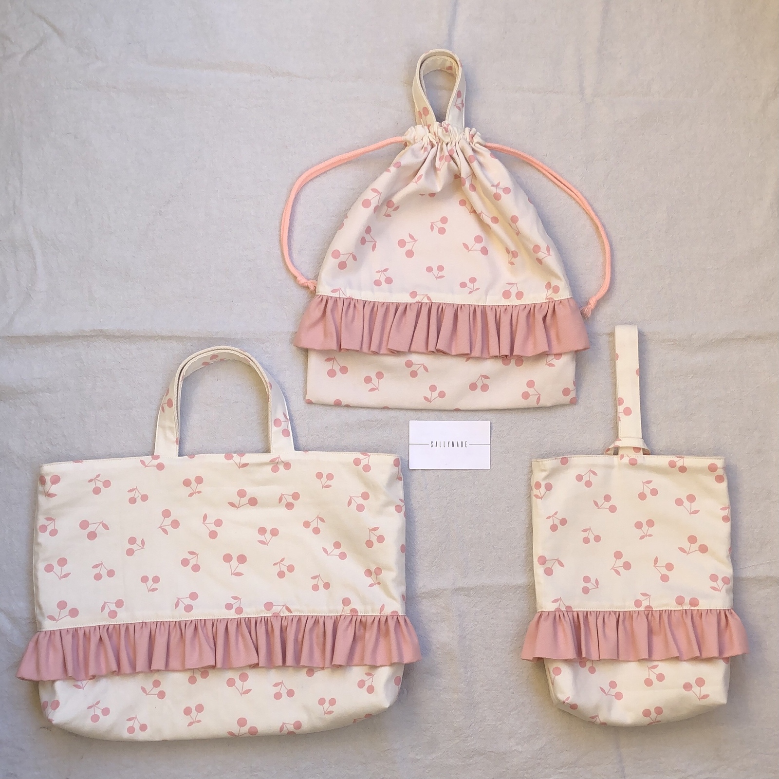 受注製作】フリル巾着コップ袋チェリーさくらんぼ