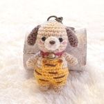 トラ柄服のわんちゃんキーホルダー🐶
