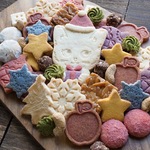※12月22日～発送※　猫ちゃんクリスマスクッキー缶　【グルテンフリー、卵・乳製品・白砂糖不使用、アレルギー対応、ビーガン】