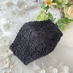 残りわずか　総刺繍  表と裏地にクレンゼ🌸ローズ刺繍マスク🌸✳️ 抗ウイルス　抗菌　クレンゼ　3層　マスク　冠婚葬祭　ウエディング　洗えるマスク ブラックマスク　選べる 肌に優しいシャダン