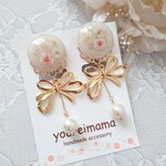 大きめリボンが揺れるイヤリング ピアス 白