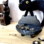 アクセサリー収納 スマホスタンドにもなる 木製 猫 ベンチ　アクセサリーケース 眼鏡ディスプレイ 靴下猫 黒猫