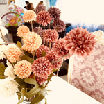 【大人気】1束5頭, 丸い小菊, 赤, 直径約4センチ, 小ぶり, くすみカラー, アーティフィシャルフラワー,ブライダル小物,フラワーアレンジメント,花束,ウェディング,髪飾り,fw149