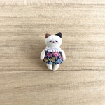 子猫のブローチ