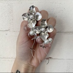 シルバーフラワーピアス