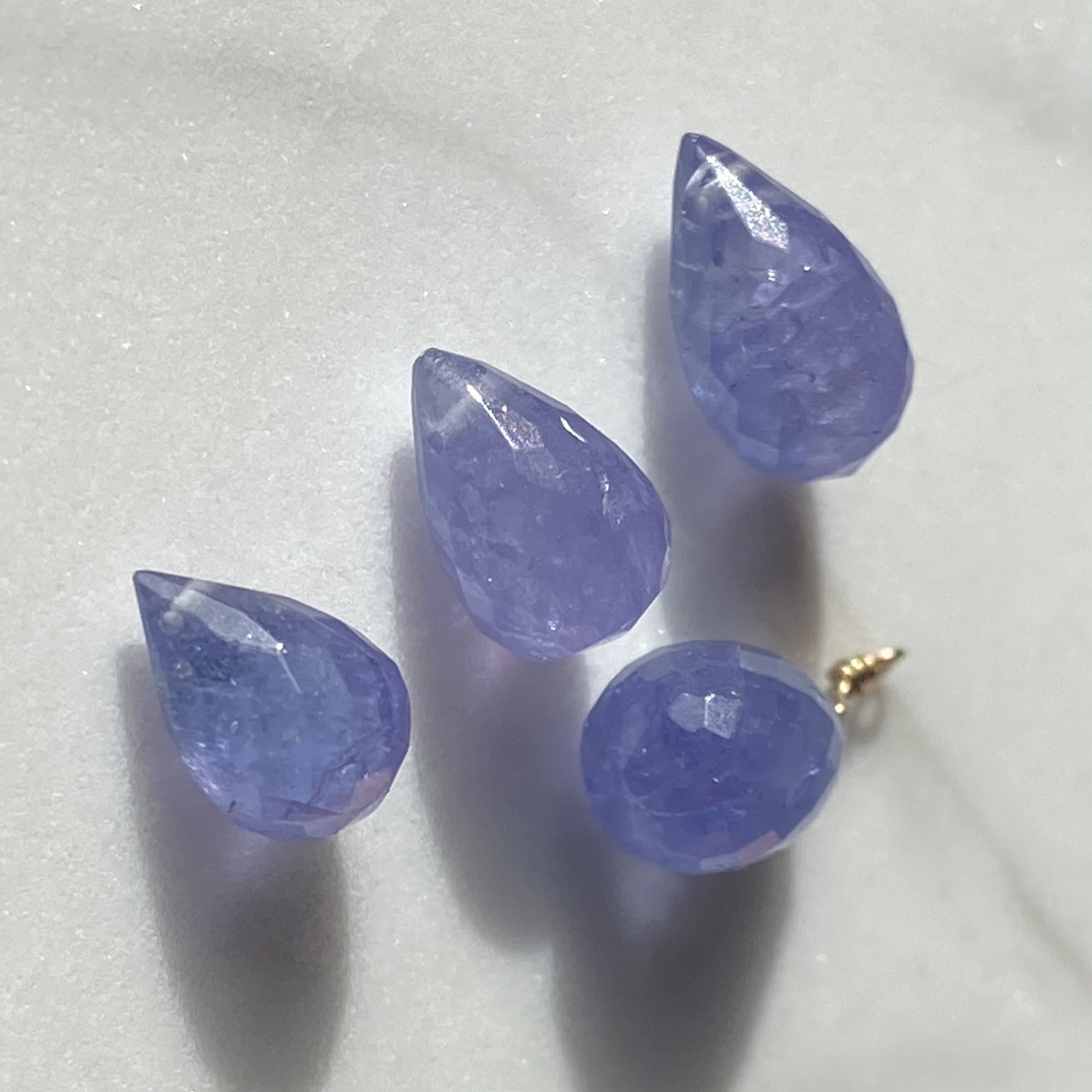 【高品質】タンザナイト　8.1ミリ① 高品質】タンザナイト 8.1ミリ① 【公式通販】