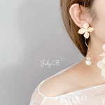 w041  ロマンティック　ロング　スティック　フラワー　パール　成人　結婚式　ドレス　ウェディング　花嫁