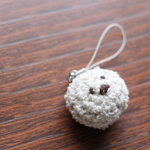 ふわふわふわ 鳥さん？ストラップ