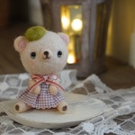 羊毛フェルトのくま（送料込み）