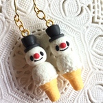 フェイクスイーツ*雪だるまさんアイス・ピアス→イヤリングへ変更可能