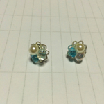 チェコパールの一粒ピアス